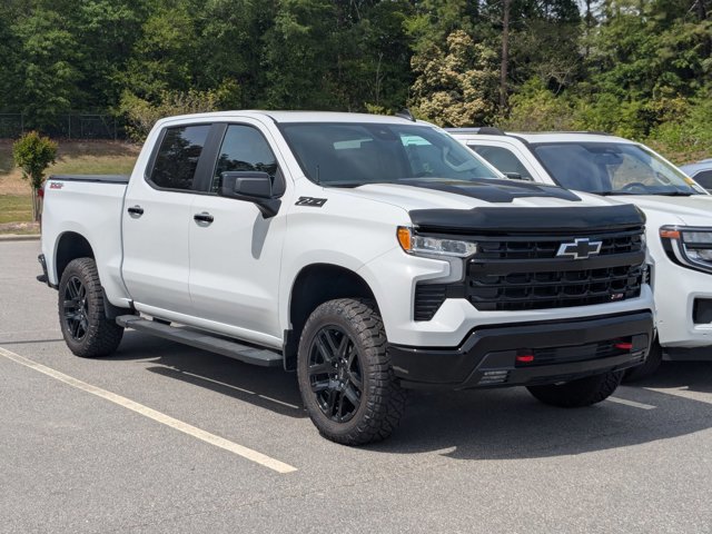 Used 2025 Chevrolet Silverado 1500 LT Trail Boss w/ Convenience Package II AWD/4WD image 7