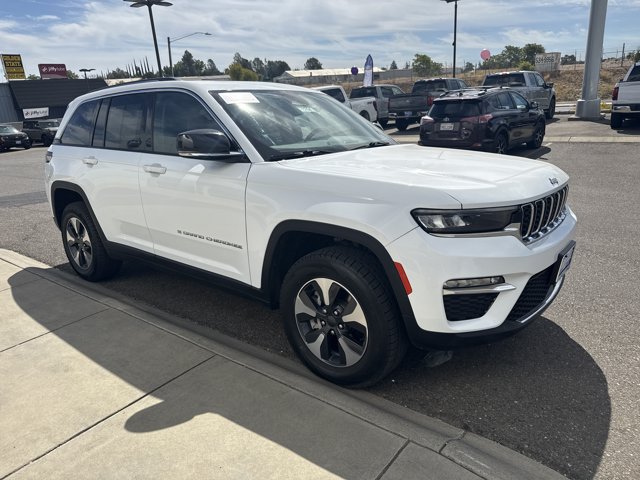 Used 2024 Jeep Grand Cherokee Limited 4xe AWD/4WD image 9