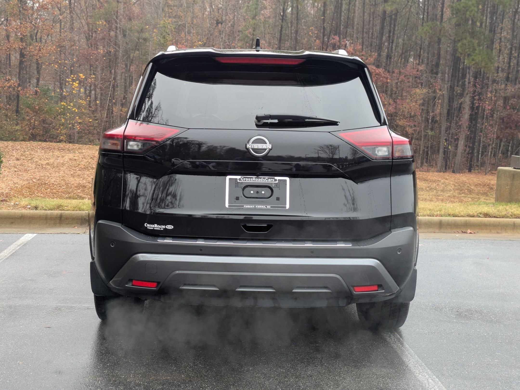 Used 2022 Nissan Rogue SL w/ SL Premium Package image 4