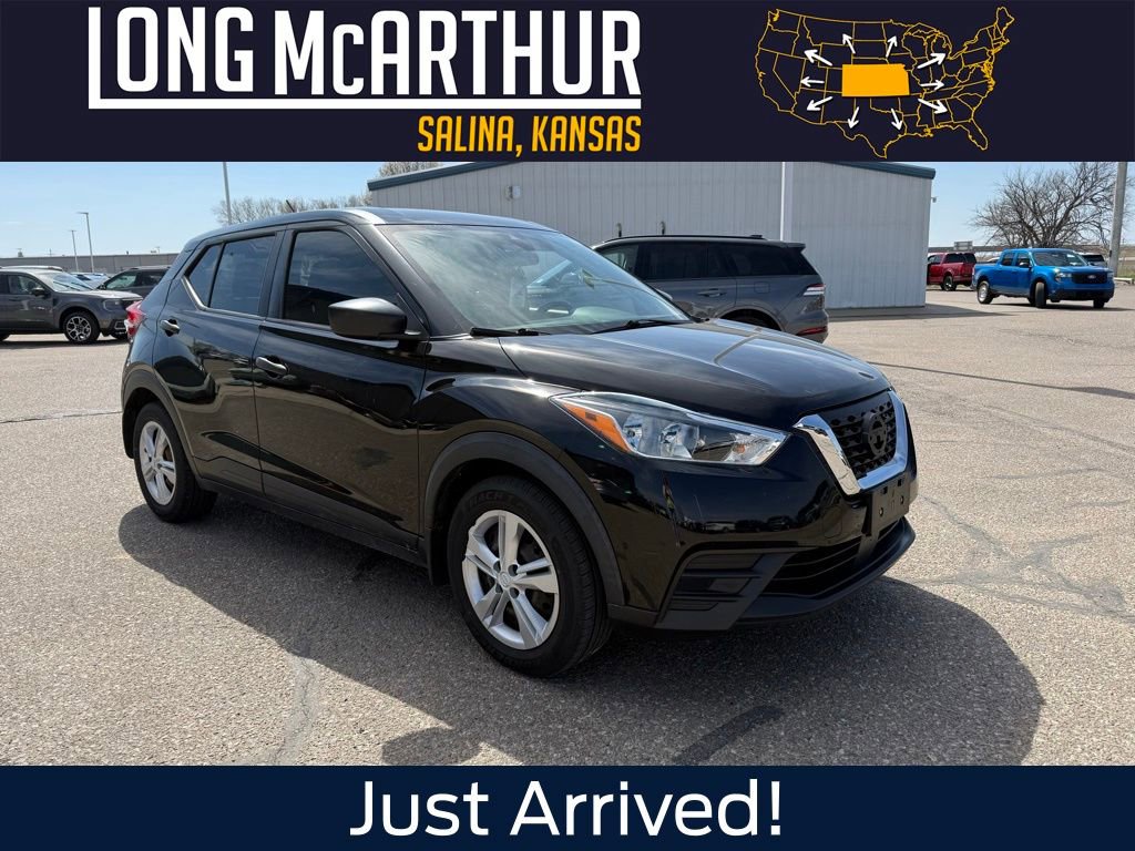 Used 2020 Nissan Kicks S video 1