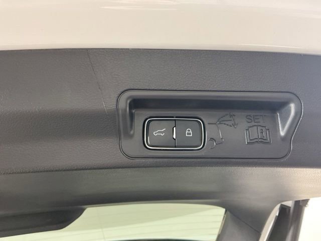 Certified 2025 Ford Explorer ST AWD/4WD image 35