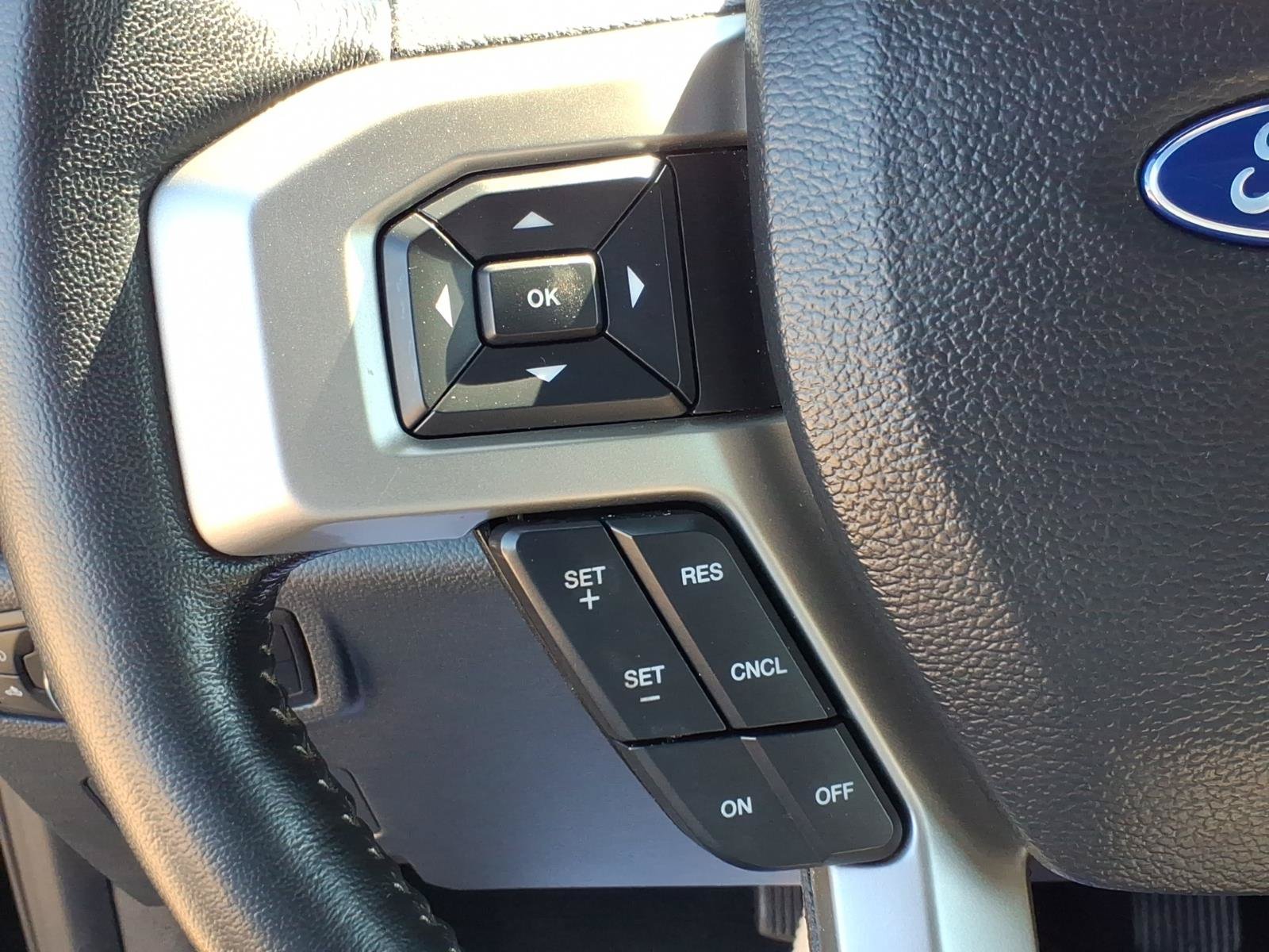 Certified 2022 Ford F450 Lariat w/ Lariat Value Package AWD/4WD image 26