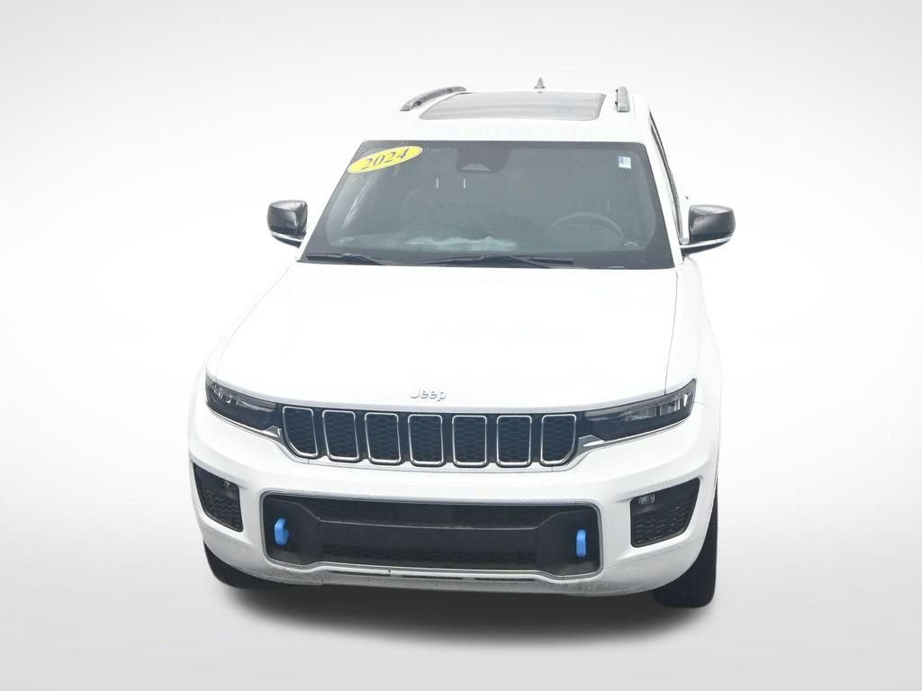 Used 2023 Jeep Grand Cherokee Overland AWD/4WD image 31