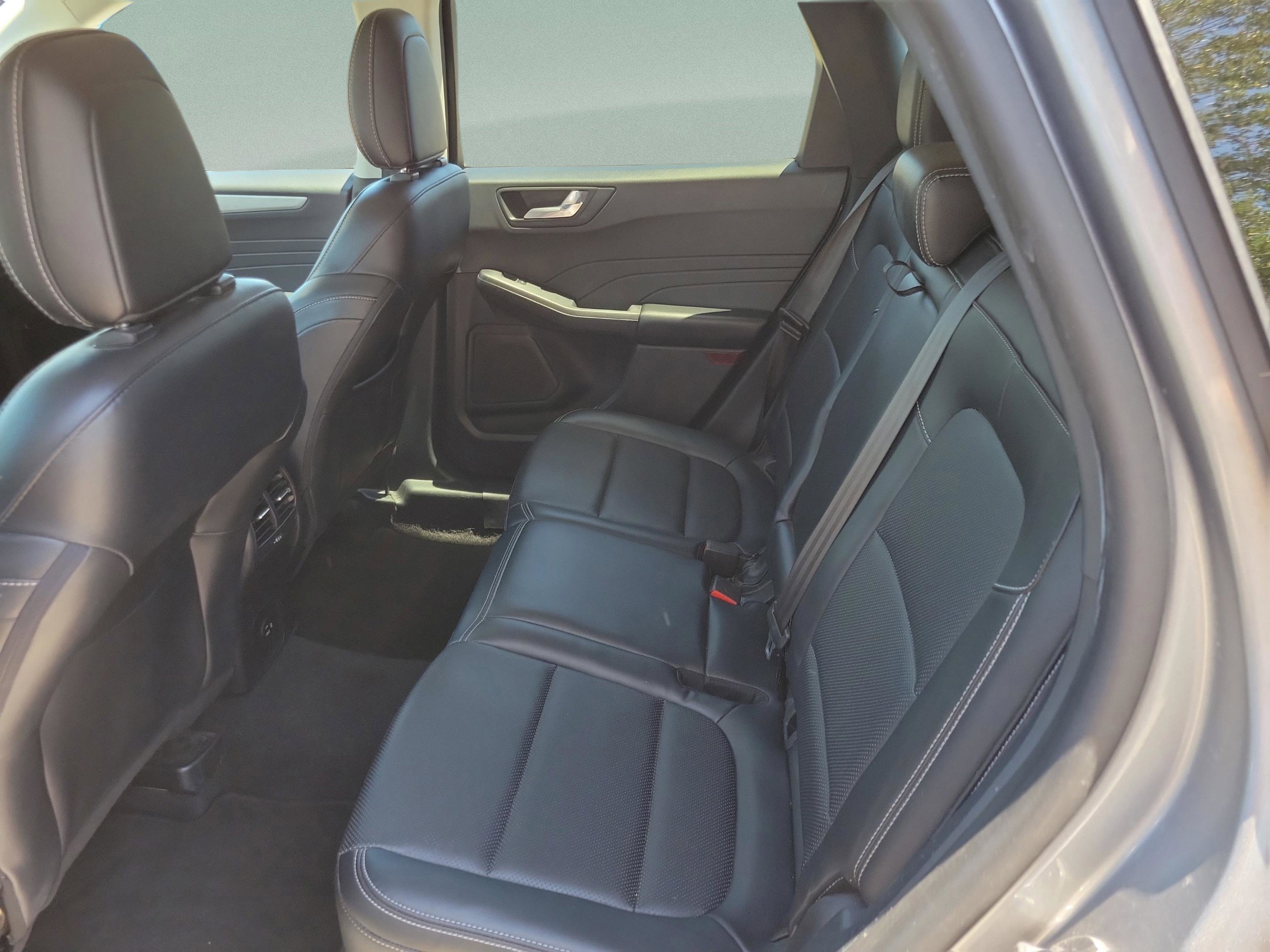 Certified 2021 Ford Escape SEL AWD/4WD image 13