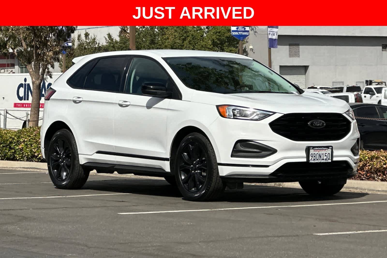 Certified 2022 Ford Edge SE w/ Black Appearance Package AWD/4WD image 10