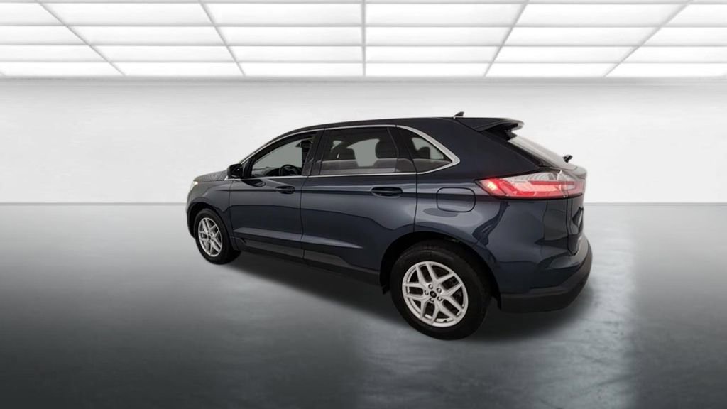 Certified 2024 Ford Edge SEL w/ Convenience Package image 6