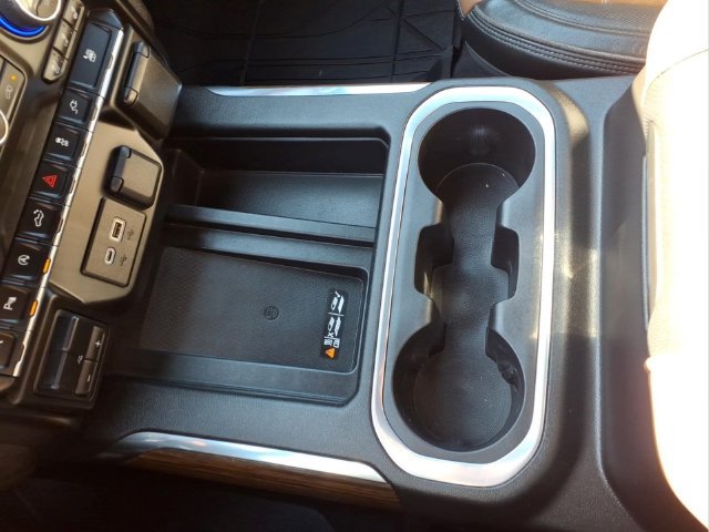 Used 2022 Chevrolet Silverado 1500 High Country AWD/4WD image 23