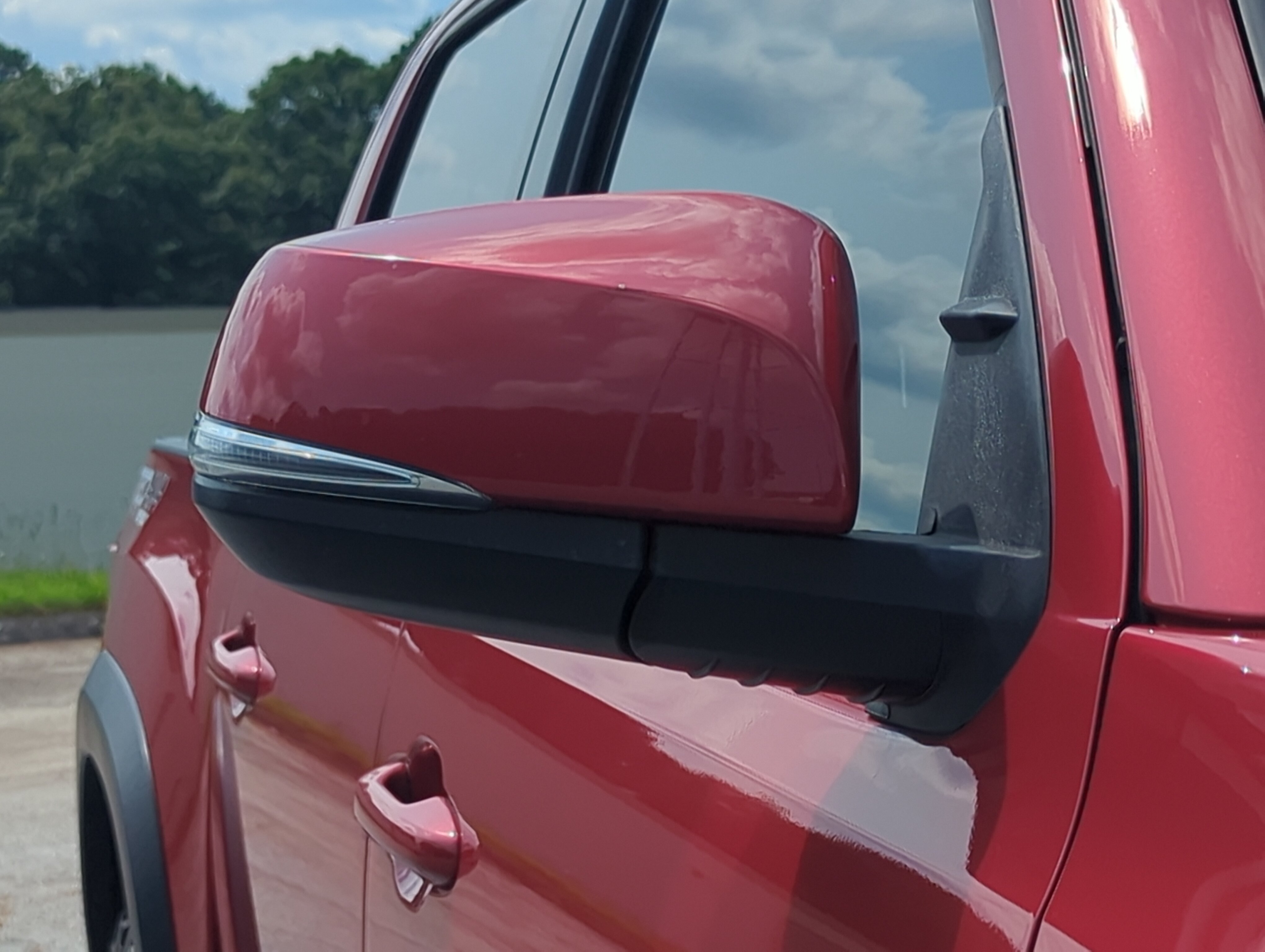 Used 2018 Toyota Tacoma TRD Off-Road AWD/4WD image 10