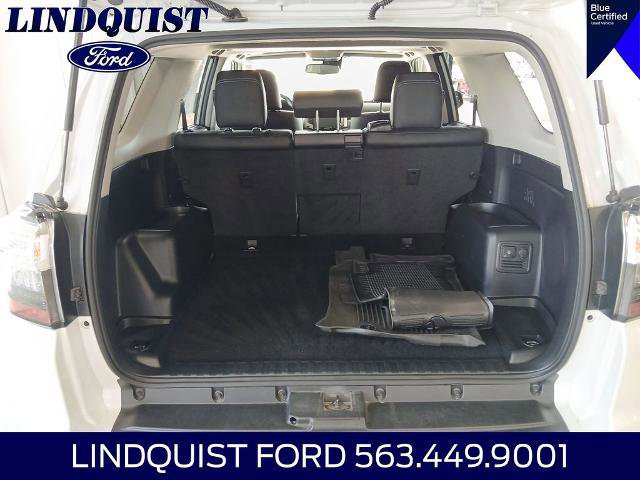 Used 2024 Toyota 4Runner Limited AWD/4WD image 23