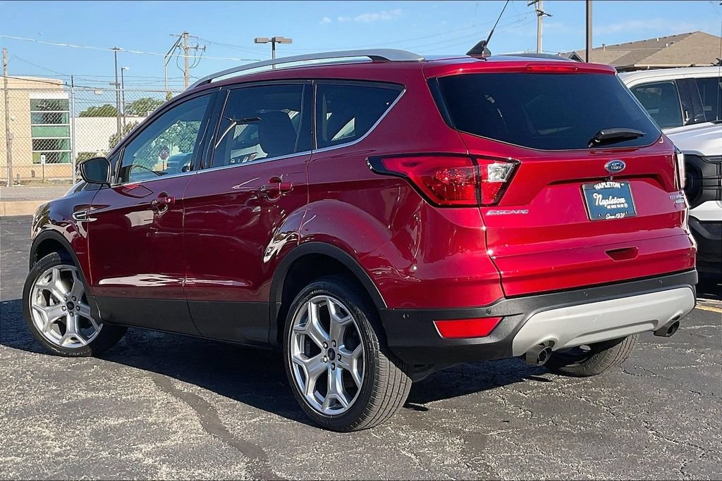 Certified 2019 Ford Escape Titanium AWD/4WD image 10