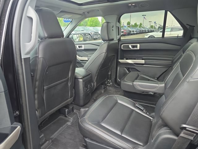 Certified 2023 Ford Explorer XLT w/ Equipment Group 202A AWD/4WD image 24