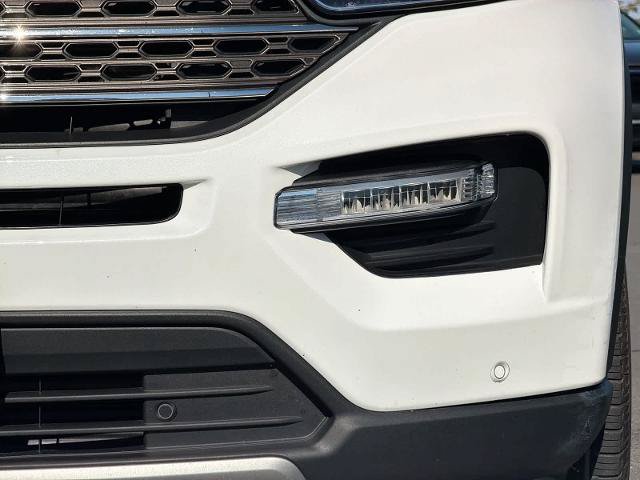 Certified 2022 Ford Explorer King Ranch w/ Premium Technology Package AWD/4WD image 11