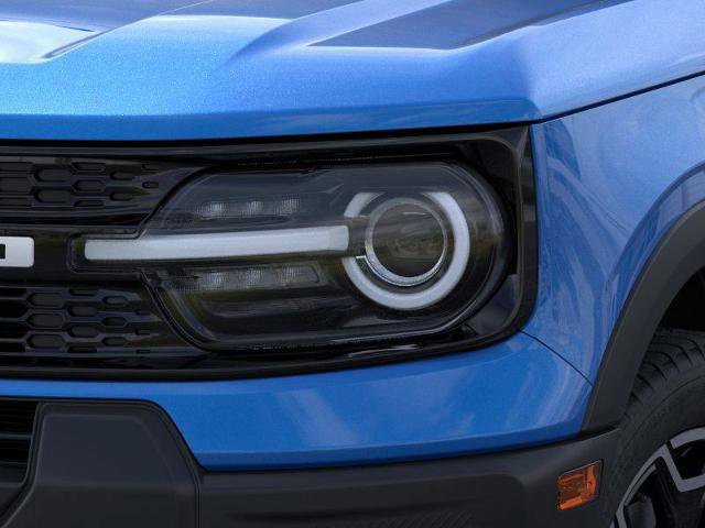 Certified 2025 Ford Bronco Sport Outer Banks w/ Outer Banks Tech Package+ AWD/4WD image 19