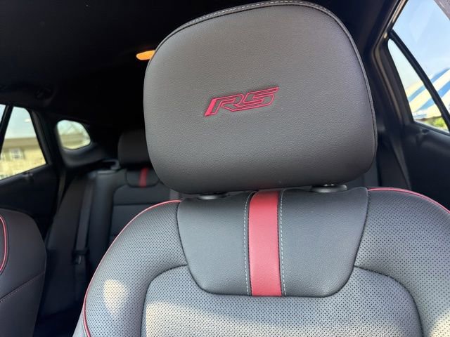 Used 2025 Chevrolet Trax RS w/ Sunroof Package FWD image 17