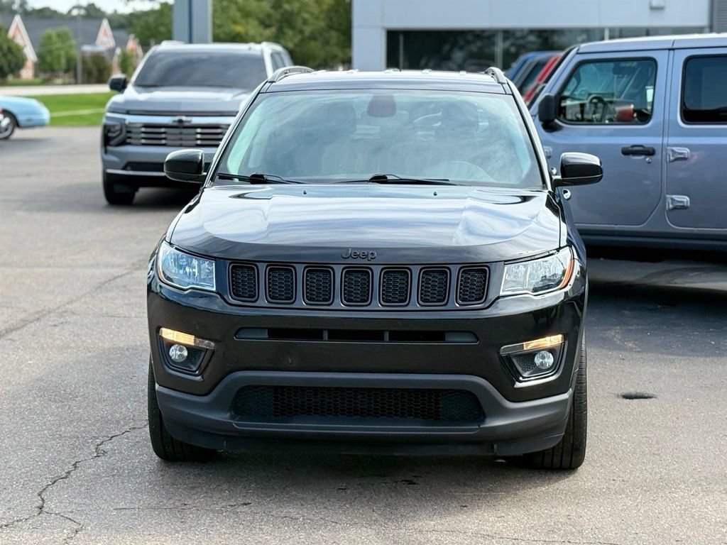 Used 2018 Jeep Compass Latitude AWD/4WD image 28