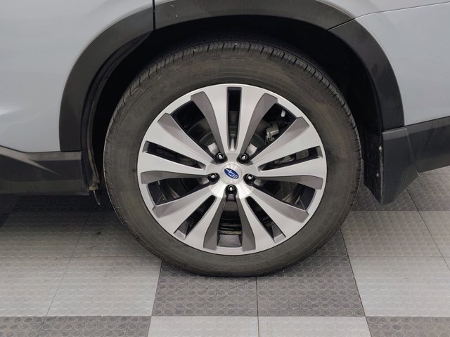 Used 2020 Subaru Ascent Limited w/ Technology Package AWD/4WD image 16