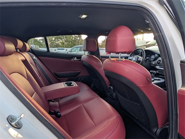 Used 2020 Kia Stinger GT image 16