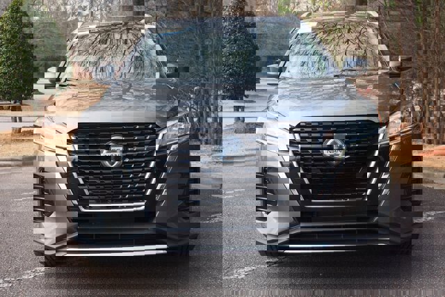 Used 2021 Nissan Kicks SV image 8