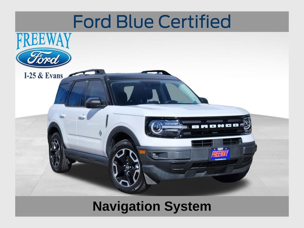 Certified 2024 Ford Bronco Sport Outer Banks w/ Tech Package AWD/4WD image 4