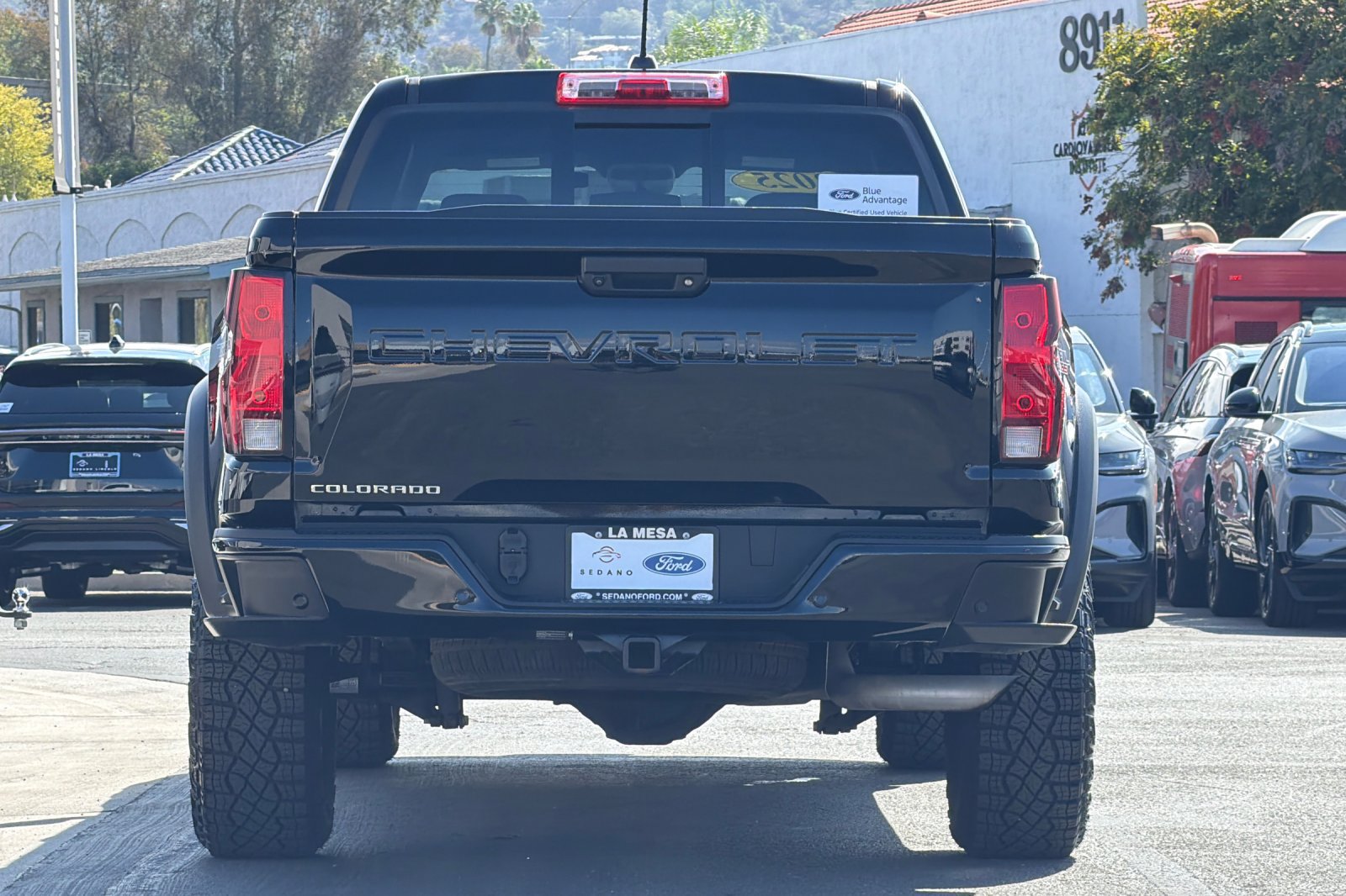 Used 2025 Chevrolet Colorado Trail Boss AWD/4WD image 4