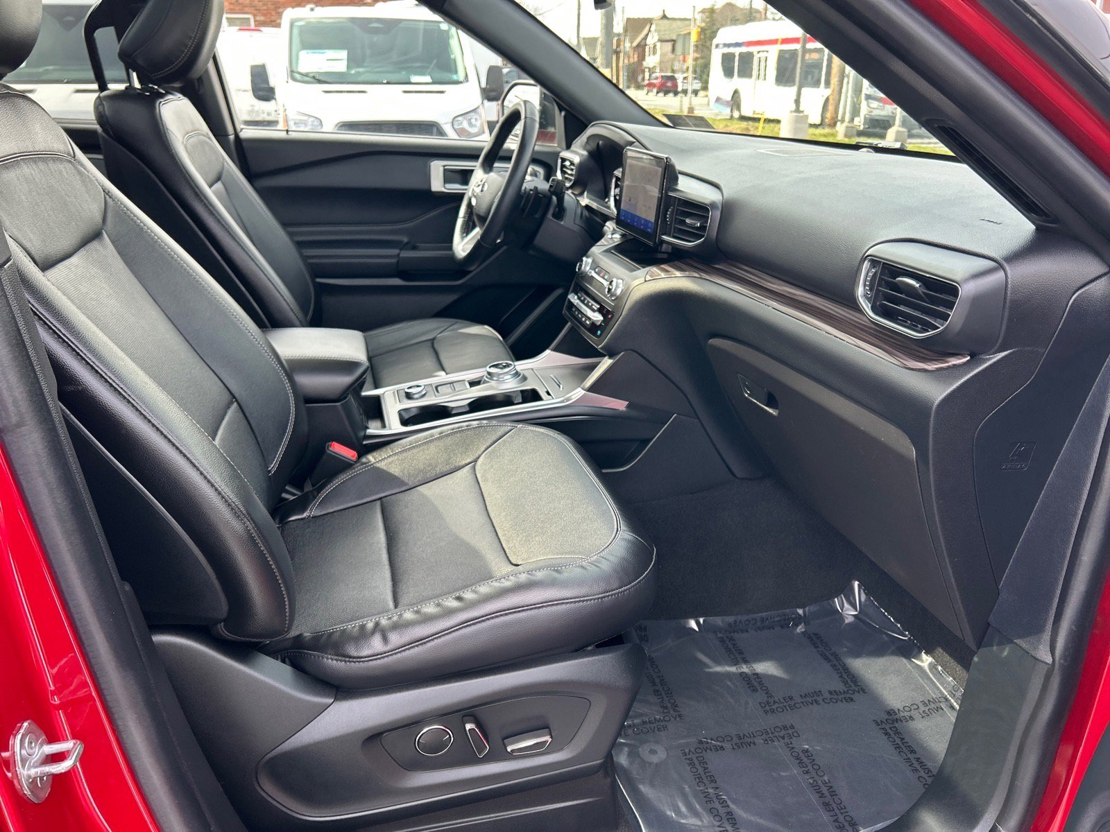 Certified 2020 Ford Explorer Limited w/ Class III Trailer Tow Package image 22