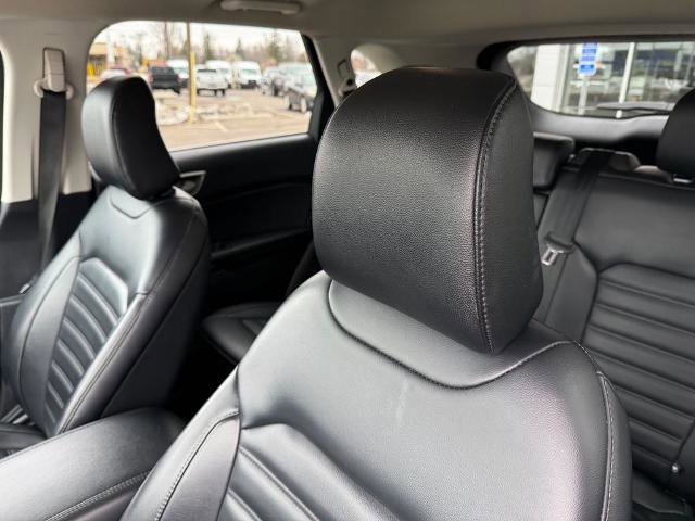 Certified 2024 Ford Edge SEL image 31