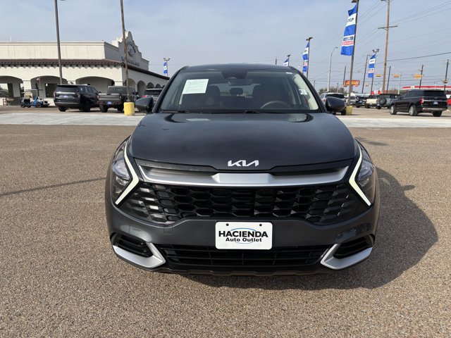 Used 2023 Kia Sportage LX image 7