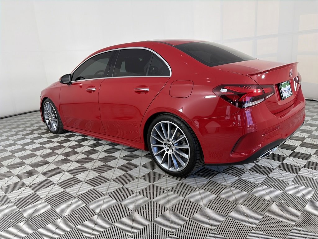 Used 2019 Mercedes-Benz A 220 4MATIC image 3