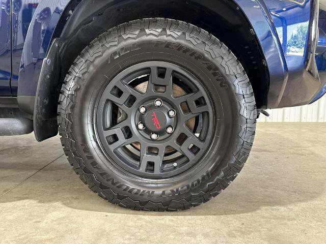 Used 2021 Toyota 4Runner SR5 Premium w/ Moonroof Package AWD/4WD image 28
