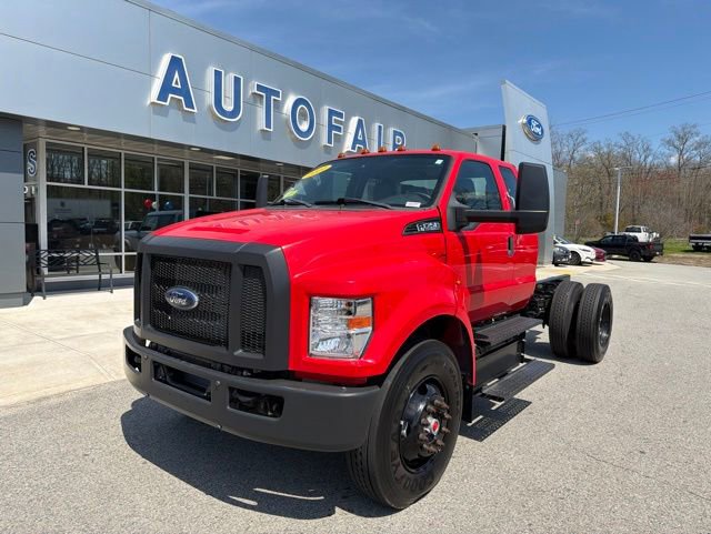 Certified 2021 Ford F750 2WD SuperCab Super Duty image 4