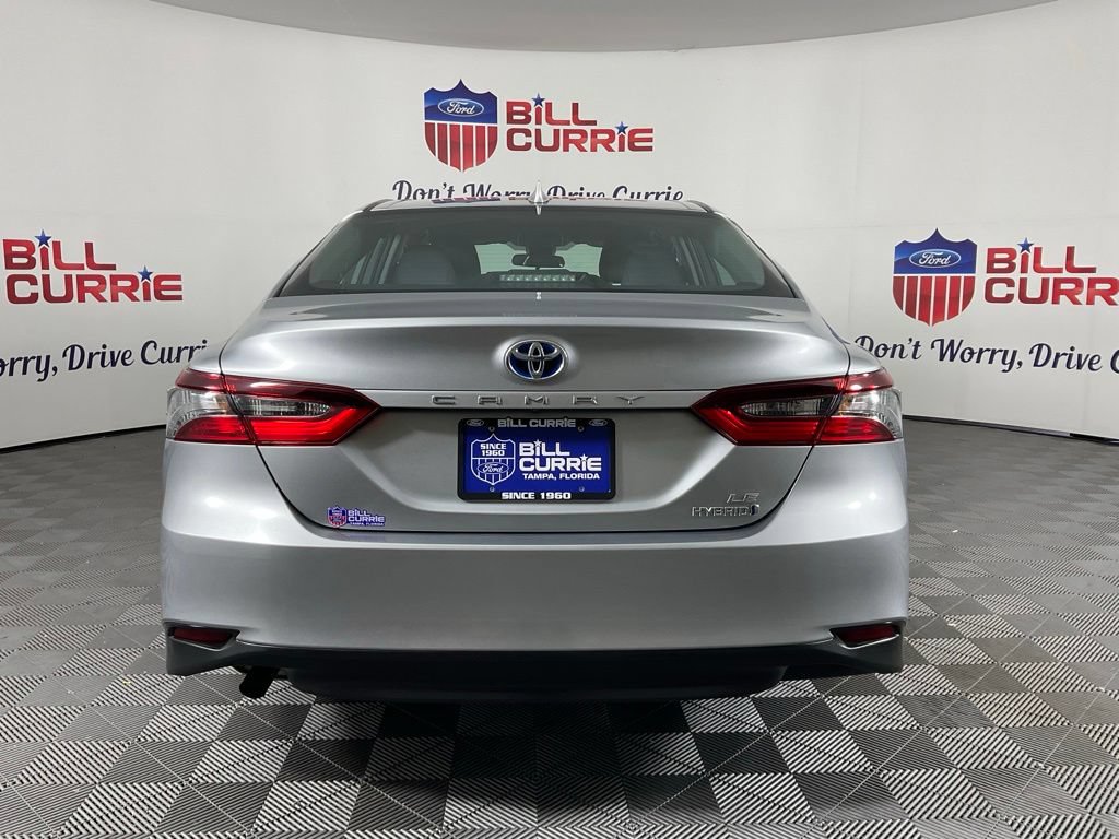 Used 2022 Toyota Camry LE FWD image 4