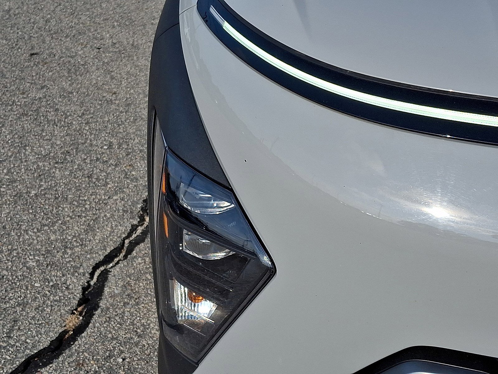 Used 2024 Hyundai Kona SEL AWD/4WD image 8