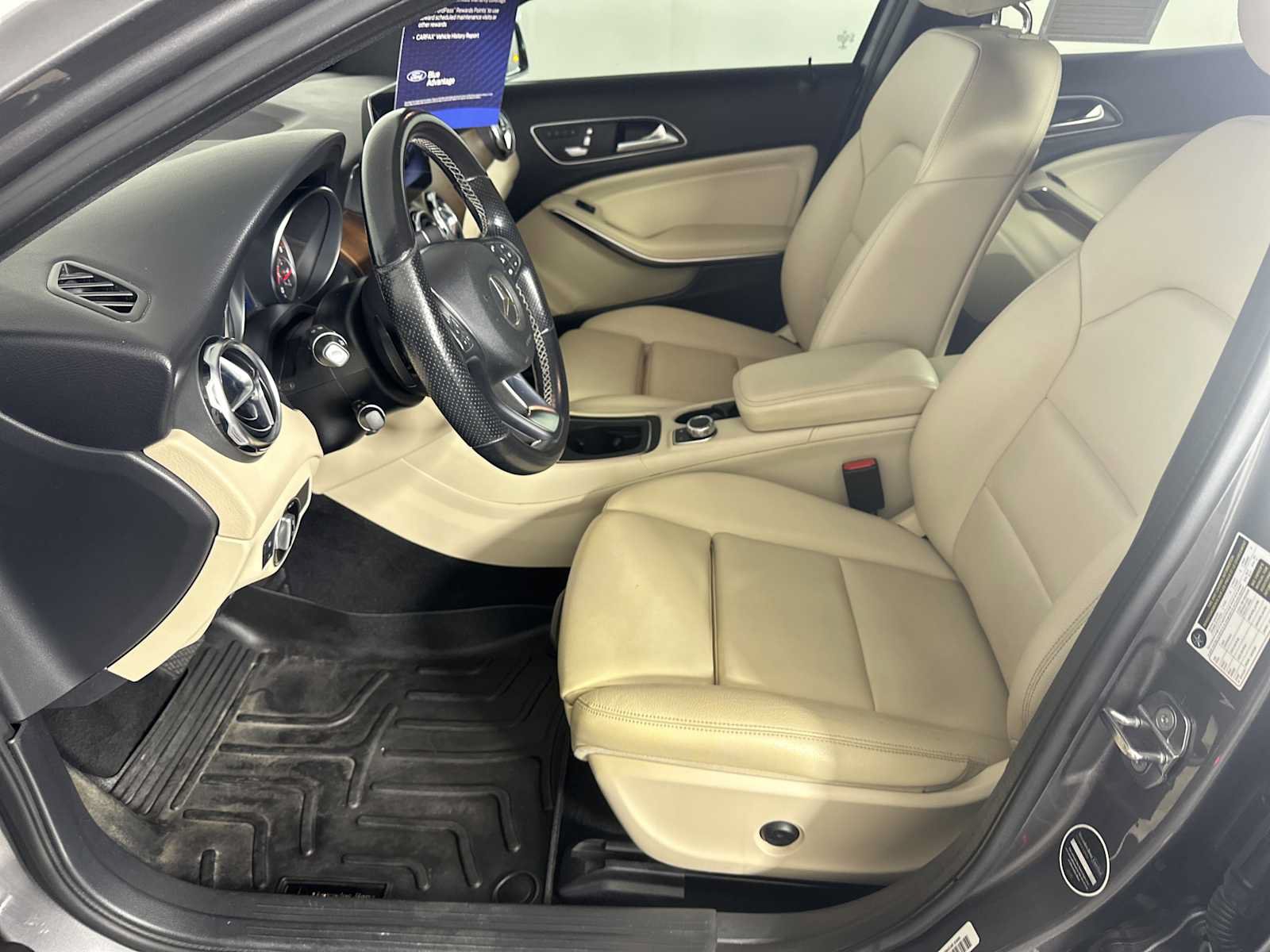 Used 2019 Mercedes-Benz GLA 250 image 12