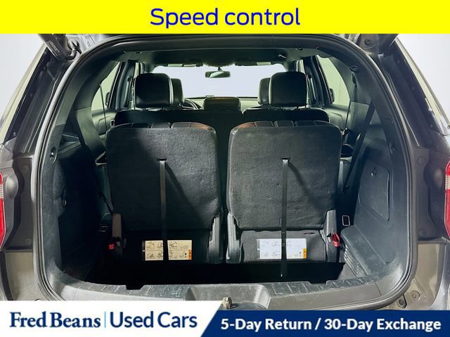 Certified 2018 Ford Explorer XLT w/ Equipment Group 202A image 33