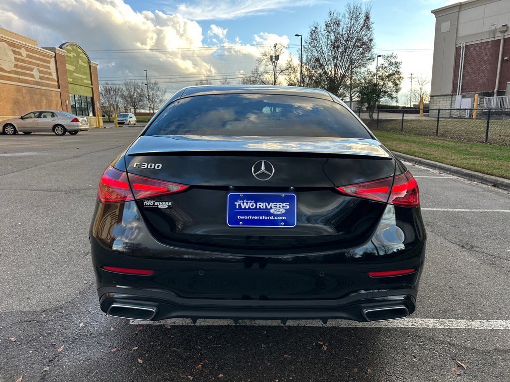 Used 2022 Mercedes-Benz C 300 Sedan image 5