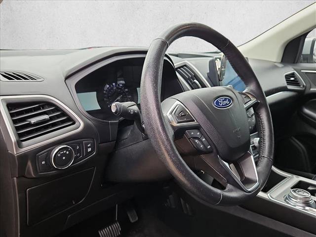 Certified 2022 Ford Edge SEL w/ Convenience Package image 8