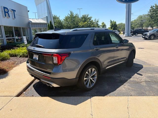 Certified 2025 Ford Explorer Platinum w/ Ultimate Package AWD/4WD image 7