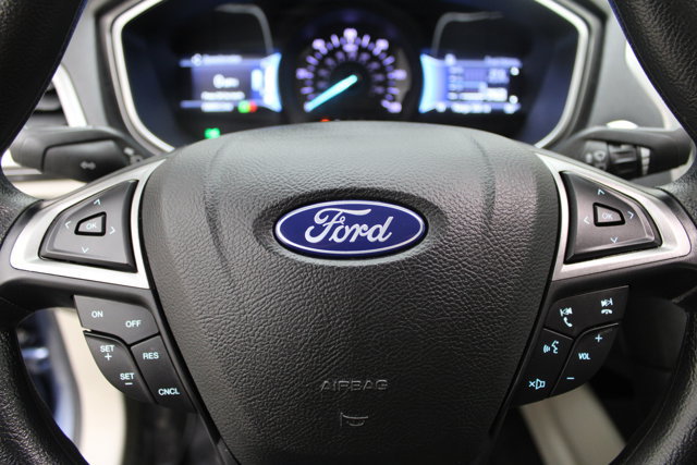 Certified 2018 Ford Fusion SE FWD image 9