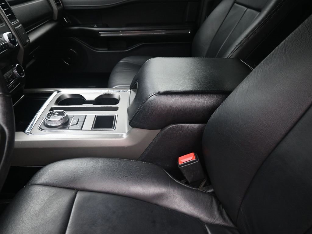 Certified 2020 Ford Expedition Max XLT image 25