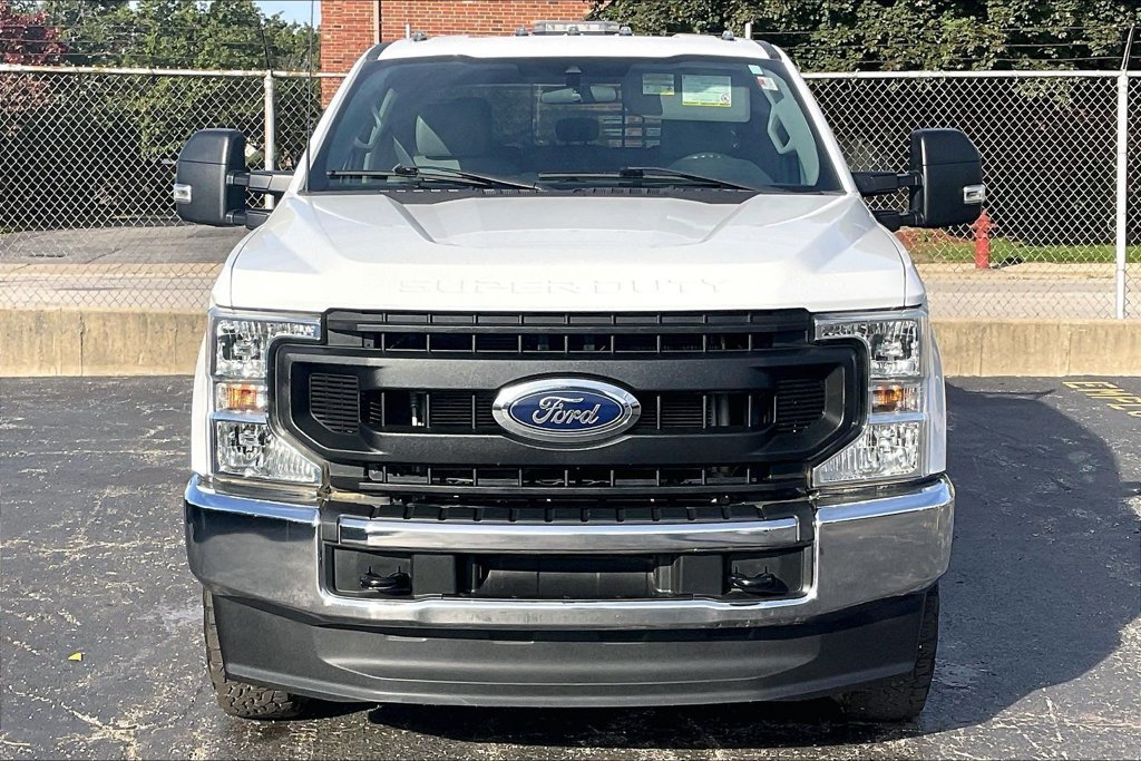 Certified 2022 Ford F250 XL w/ Power Equipment Group AWD/4WD image 2