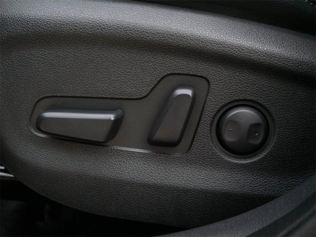 Used 2021 Hyundai Tucson Limited image 15