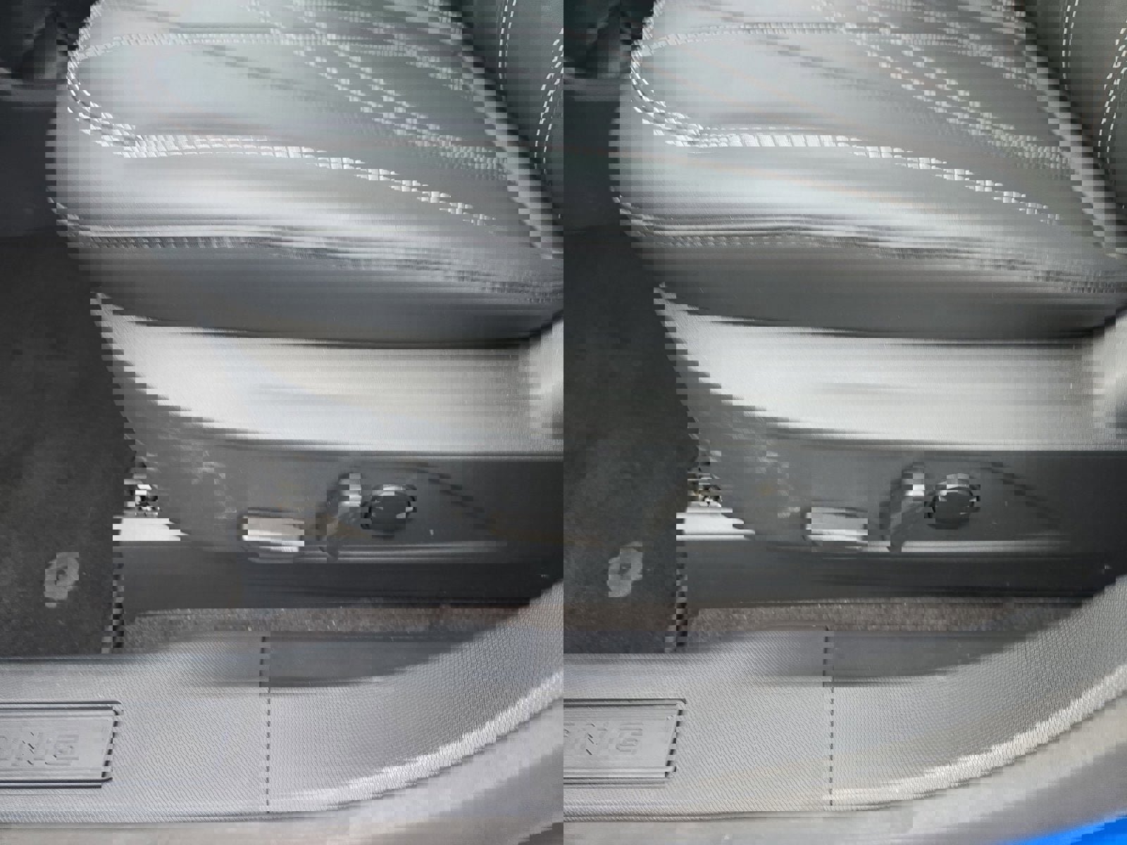 Certified 2025 Ford Mustang Mach-E Select w/ Comfort Package Lite image 12