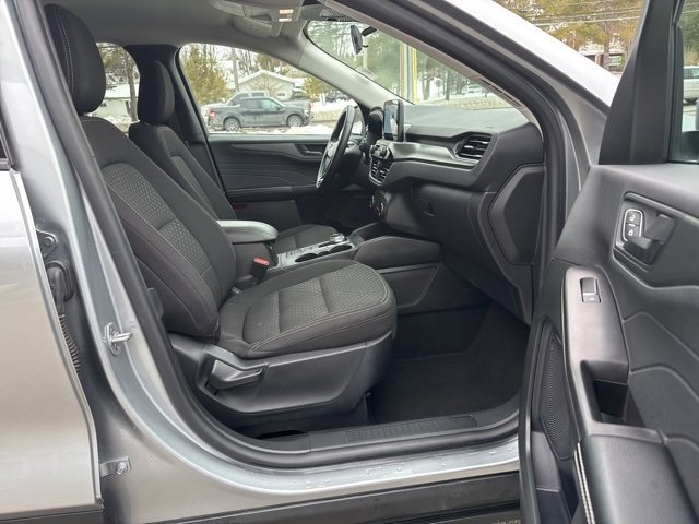 Certified 2024 Ford Escape Active image 17