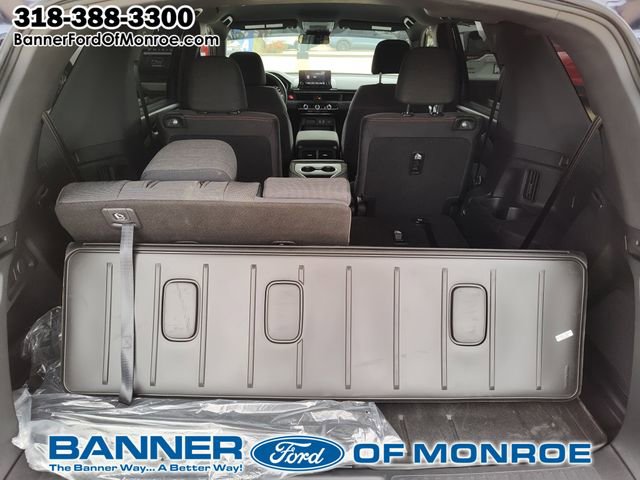 Used 2025 Honda Pilot Sport image 7