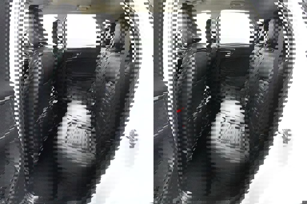 Certified 2022 Ford Edge SEL w/ Convenience Package AWD/4WD image 26