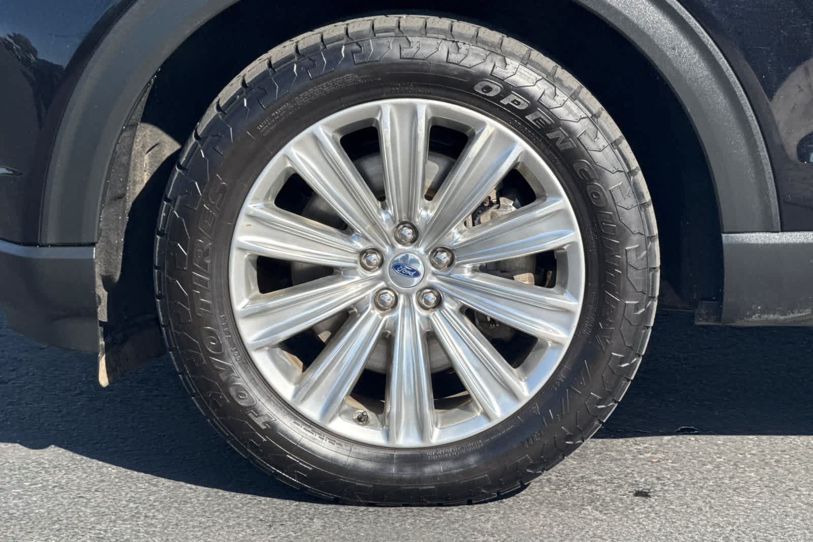 Certified 2021 Ford Explorer Limited w/ Hybrid Equipment Group 310A AWD/4WD image 28