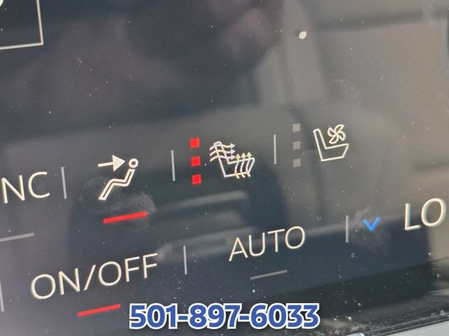 Used 2026 GMC Yukon Denali AWD/4WD image 24