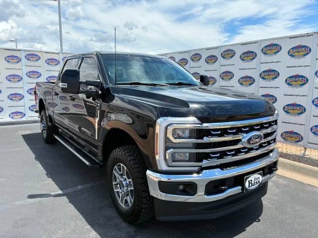 Certified 2024 Ford F250 Lariat w/ FX4 Off-Road Package AWD/4WD image 2