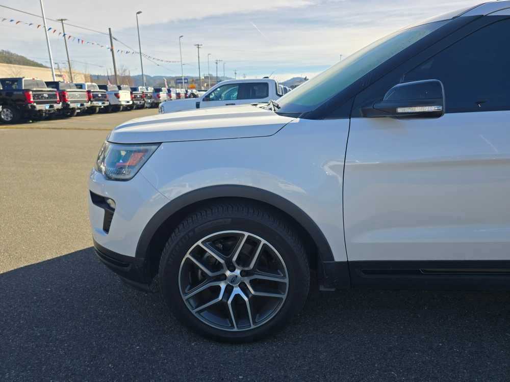 Certified 2018 Ford Explorer Sport image 19