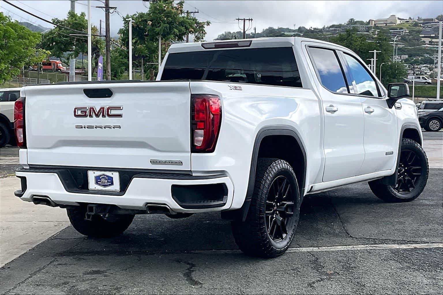 Used 2020 GMC Sierra 1500 Elevation w/ Elevation Convenience Package AWD/4WD image 22